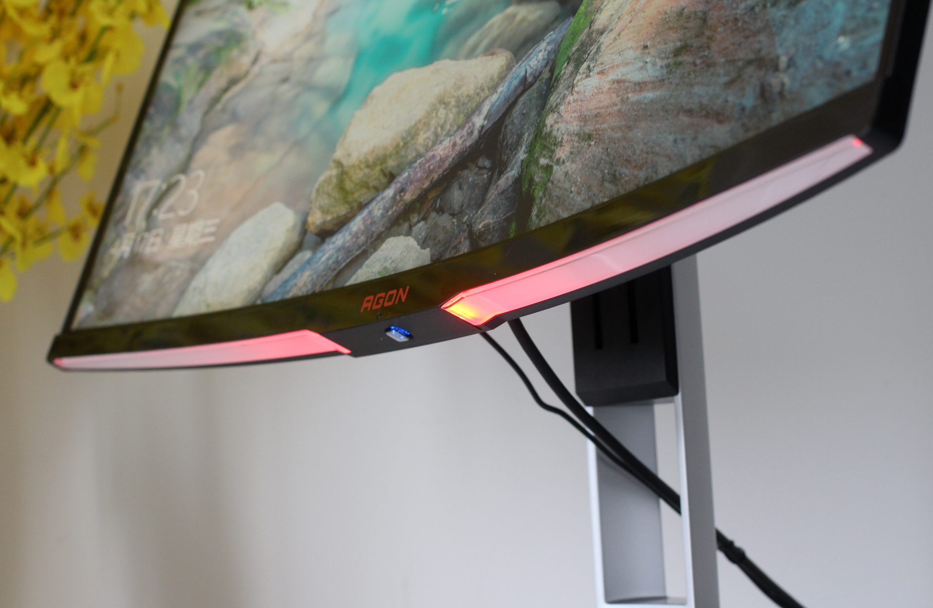 agon爱攻2k144hz电竞曲面显示器,爱攻agon显示器评测