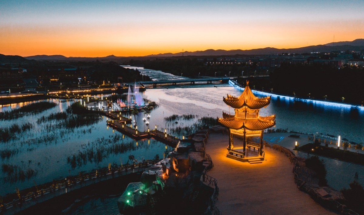 富蕴县滨河公园,富蕴县滨河公园网红打卡地