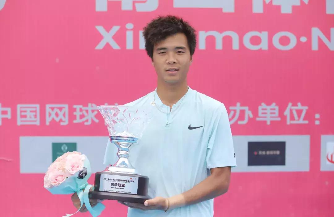 全国唯一的水上运动特色小镇,休闲旅游特色小镇