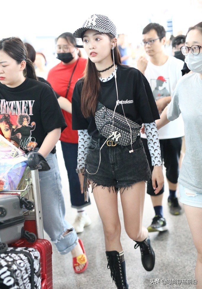 创造101吴宣仪长靴舞蹈,吴宣仪月亮警察长靴直拍