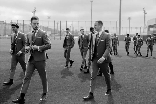 西裤怎么选显腿长,西裤怎么选裤带