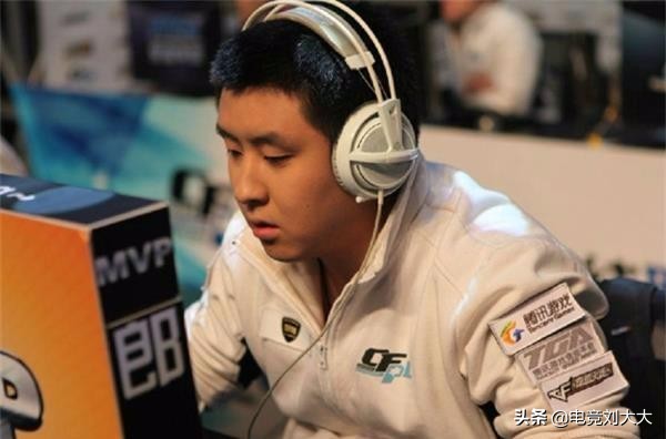 cf经典战役视频大全,cf经典武器回忆