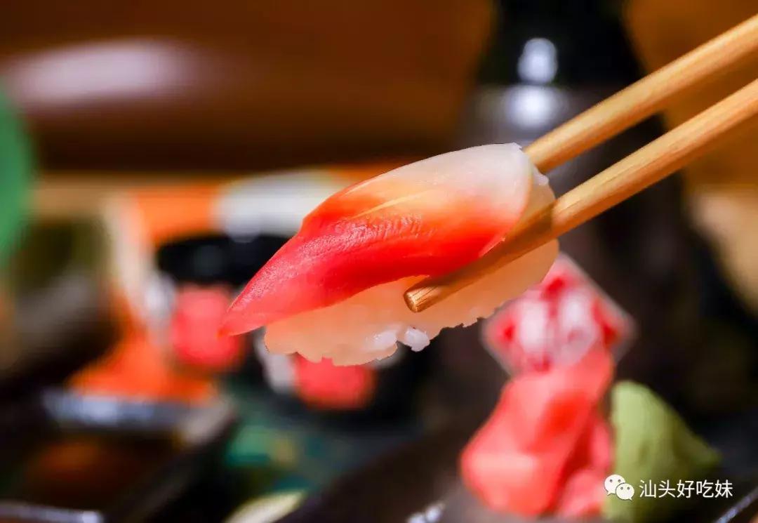 5折开吃！穿和服吃日料の居酒屋，一进门就回本