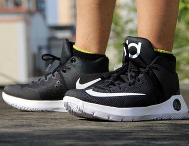 打什么篮球适合水泥地,打篮球怕敌人怎么办