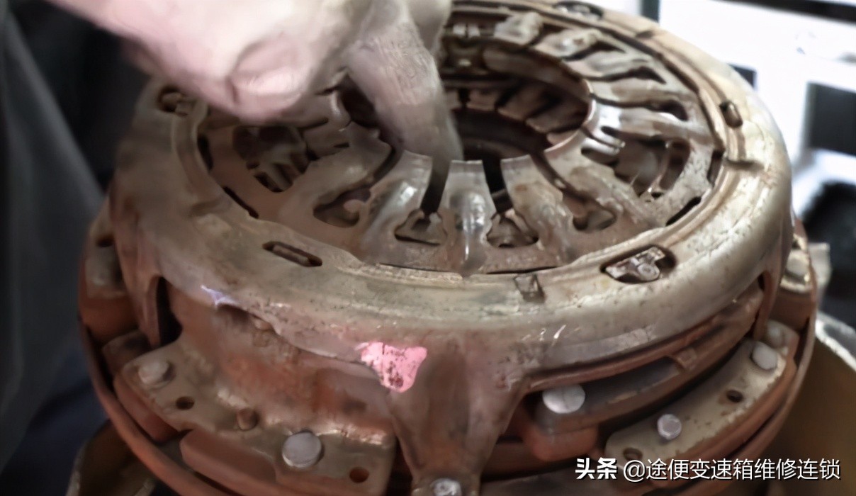 大众1.4t干式双离合容易进水,干式双离合在暴雨中行驶会进水吗