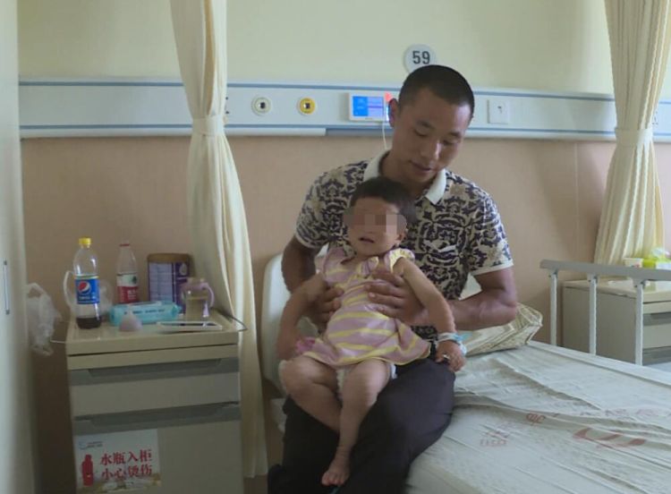 幼童误吞硬币医生智取,3岁儿童误吞1毛硬币怎么办