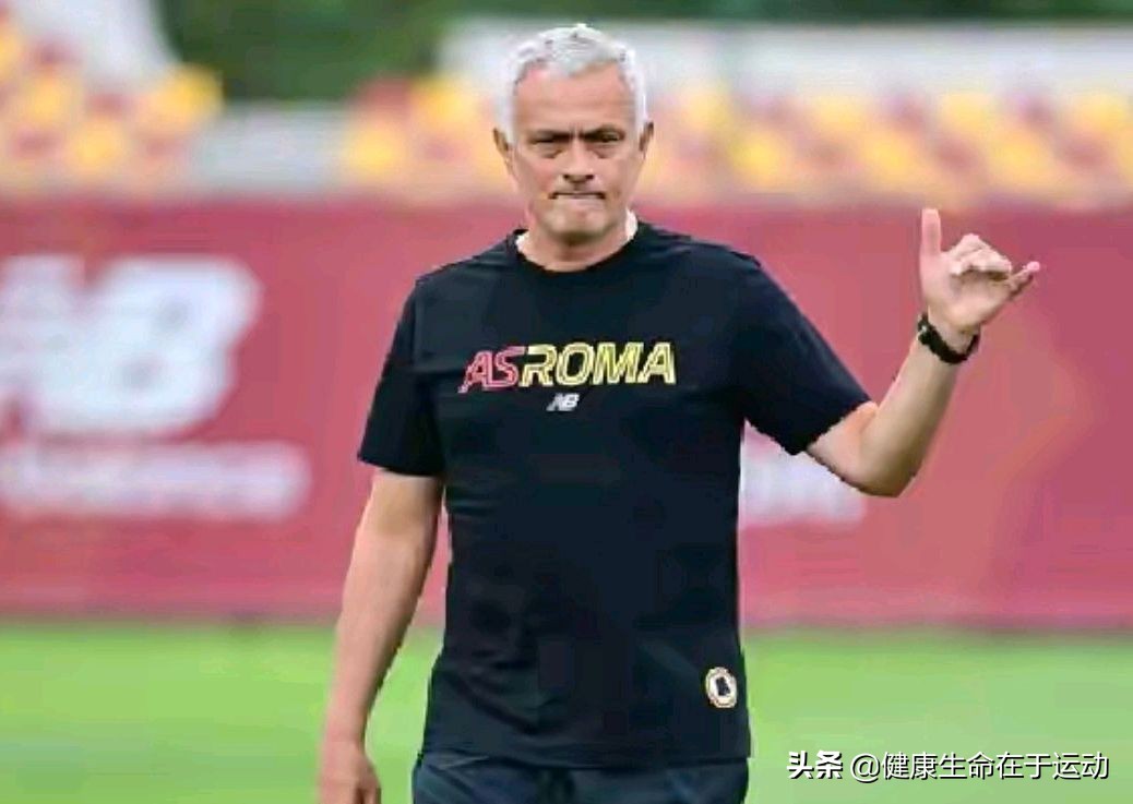 安切洛蒂执教皇马战术,安切洛蒂夺欧冠穆里尼奥祝贺