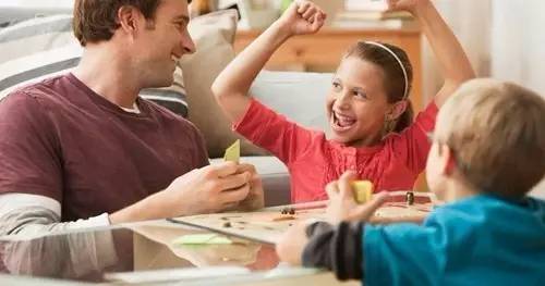 适合7岁孩子玩的智力桌游,适合家长和孩子玩的桌游