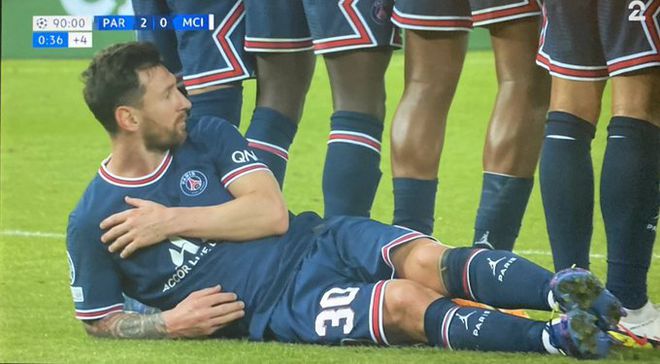 足球中的世界名画梅西,梅西过人高清世界名画