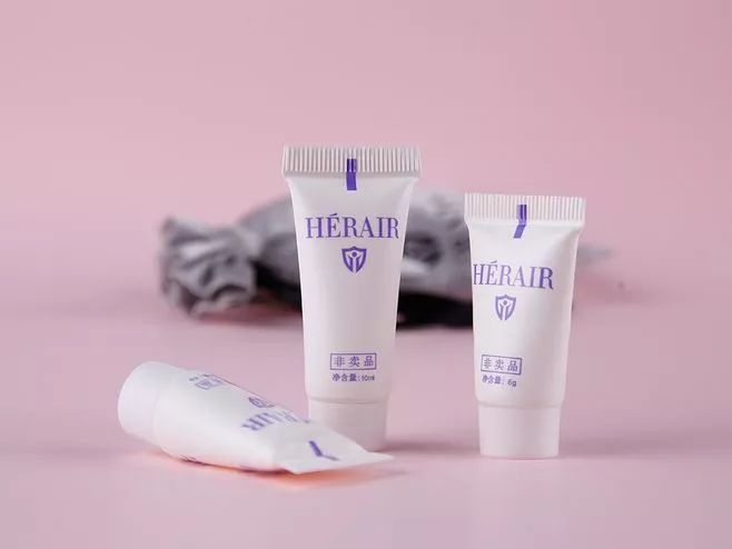 苨萃（NICUI）护肤：囤了很多护肤品小样？乱用当心毁容