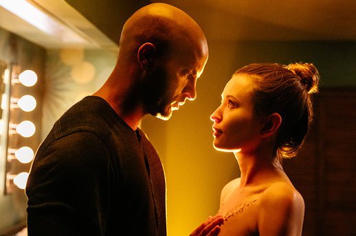 美剧《美国众神》黄暴不亚于斯巴达克斯