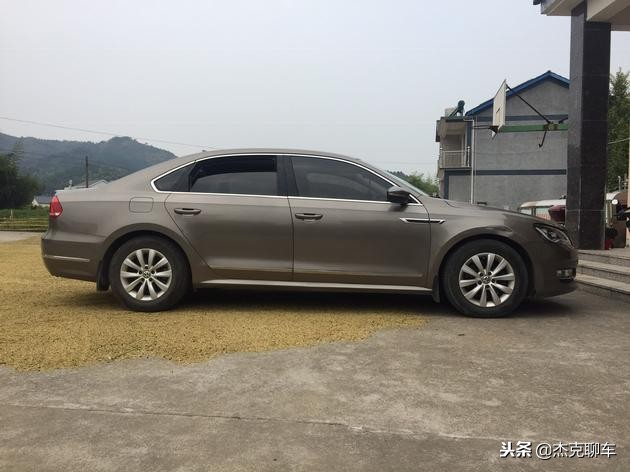 帕萨特1.8t的油耗怎么样,帕萨特1.8t的油耗是多少