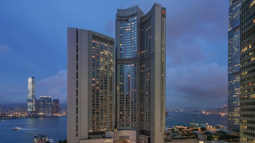 香港东方之珠楼市,香港楼市的悲伤