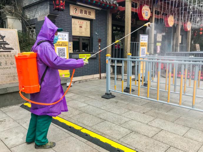 济南天下第一泉风景区开放首日,带你们“云逛”趵突泉、五龙潭……