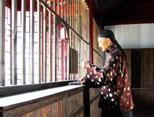 山东农妇守护传家宝30年,山东农妇传家宝10根金条买入