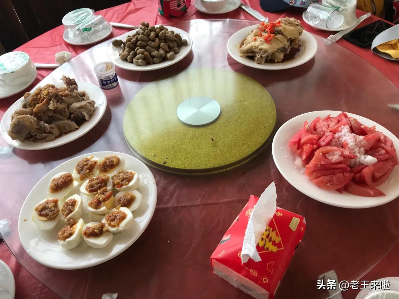 乡村农家乐红烧土鸡,棠张美食地锅鸡