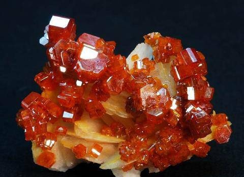 黄金矿石的鉴别方法,100种漂亮矿石