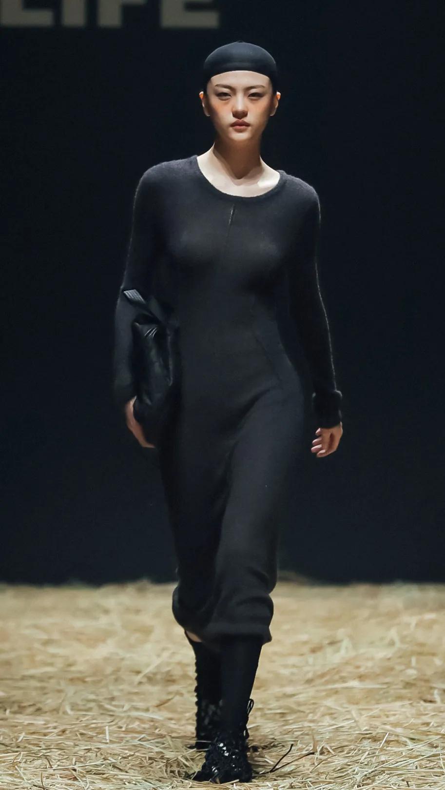 2021秋冬时尚单品,时尚2021秋冬时尚元素流行趋势