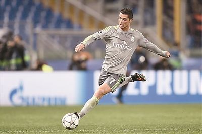 皇马曾经的银河战舰有多豪华,fifa皇马银河战舰阵容