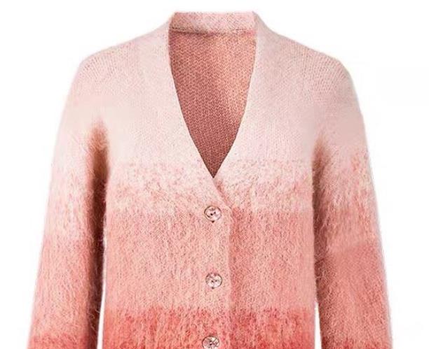 上架衣服被举报假冒盗版,涉嫌出售假冒盗版衣服怎么举报