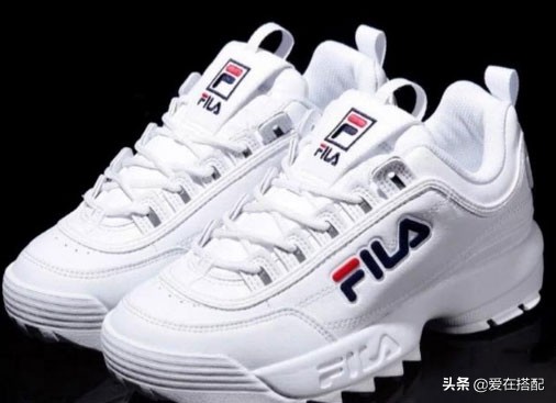 adidas好还是斐乐好,fila与阿迪达斯哪个更高端