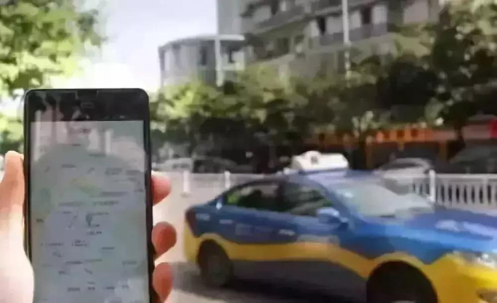 一家三口月入2万是什么水平,一家三口12万存款