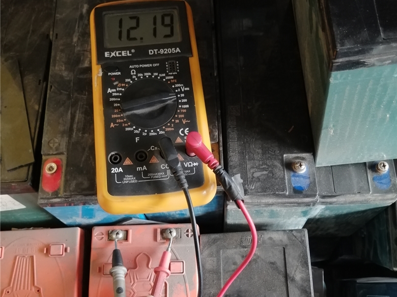 电池修复培训教程,小电流过充修复电池