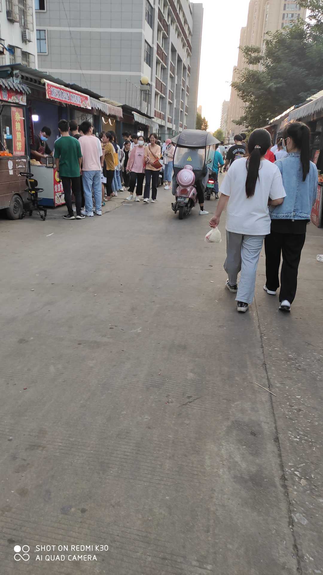 小学校门口小吃加盟店排行榜,适合学校门口的暴利小吃生意