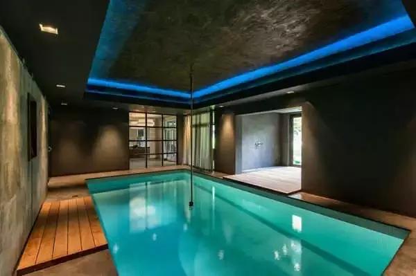 别墅地下室隐藏储物间,设计不利用的地下室