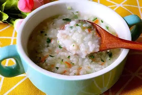 宝宝咳嗽就会吐是什么原因,宝宝一咳嗽就吐是什么原因