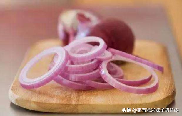 养猫咪不可以吃什么,养猫最好牢记七不要对猫咪有好处