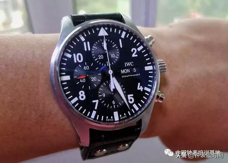 钟表专业维修,钟表维修师名表维修