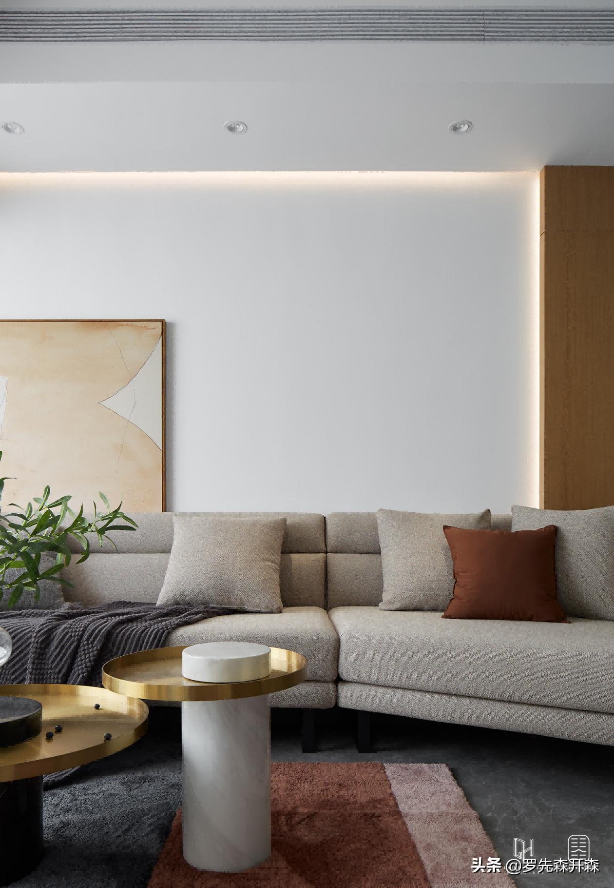 抛弃华丽的套路，以极简的走心唤醒柔情