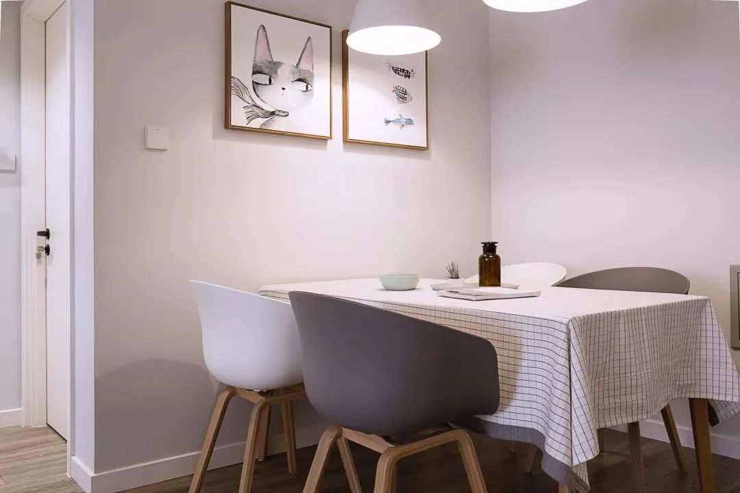 当新裤子遇上小怪兽，只有宜家才能拯救