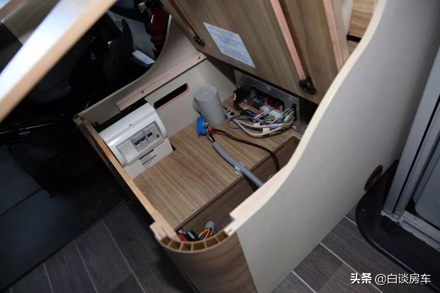 老白测评可靠吗,阿迪雅compact