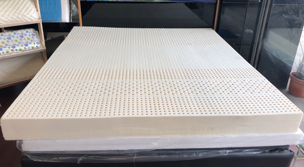 床垫怎样通过试睡分辨棕和乳胶,怎么分辨乳胶床垫跟海绵床垫