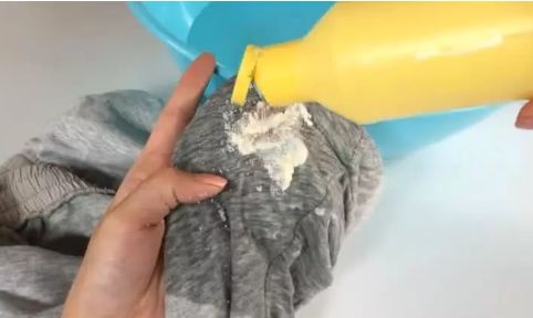 不管衣服上的血渍多顽固,不管衣服霉斑多严重