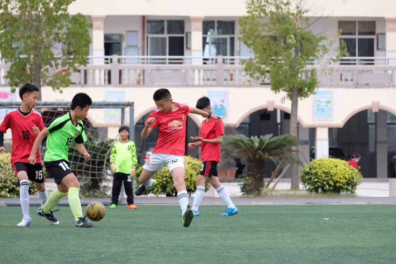 实验小学举办校园文化科技艺术节,实验小学足球文化节