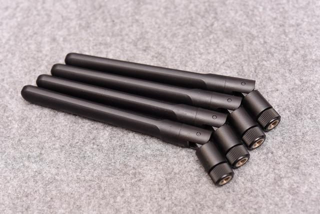 399?799?—同方案AC3200无线网卡到底差在哪?