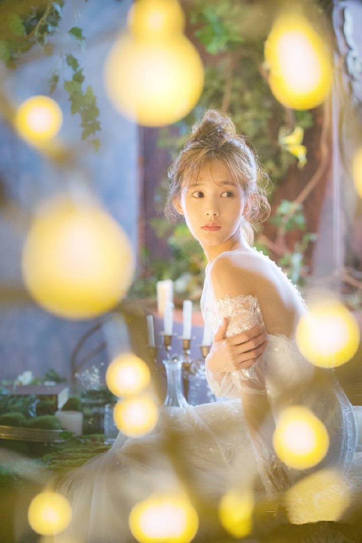 李一桐美人阁剧照,仙女下凡李一桐又美又仙