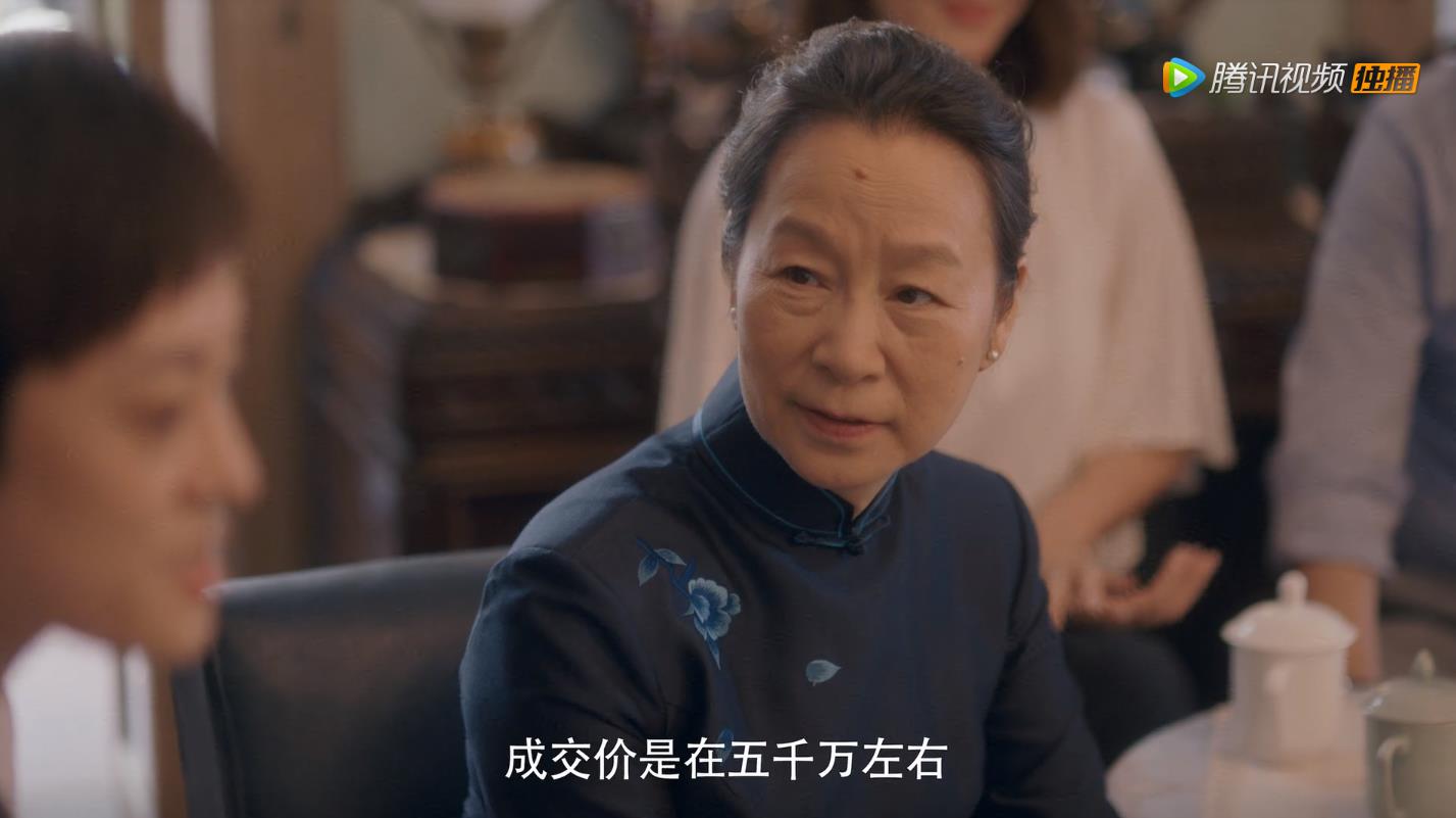 穿着旗袍的江奶奶，统一了我们对老年人的审美