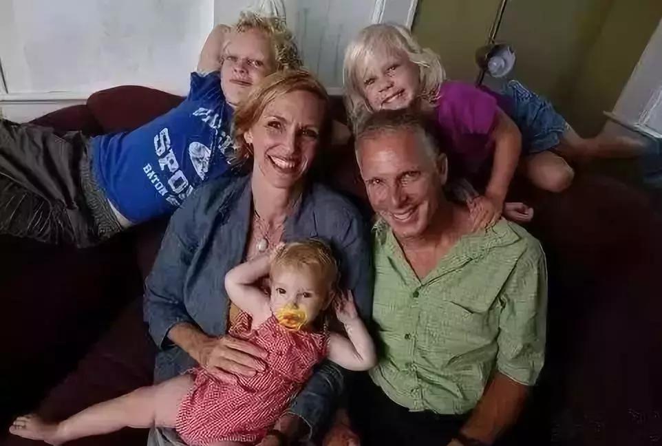 辱华的dg现在怎么样了,辱华奢侈品牌dg现状