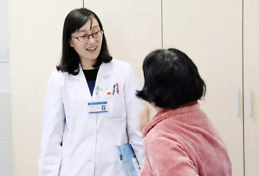 因为她们很漂亮的英语,因为他们让我的生活变得更美好