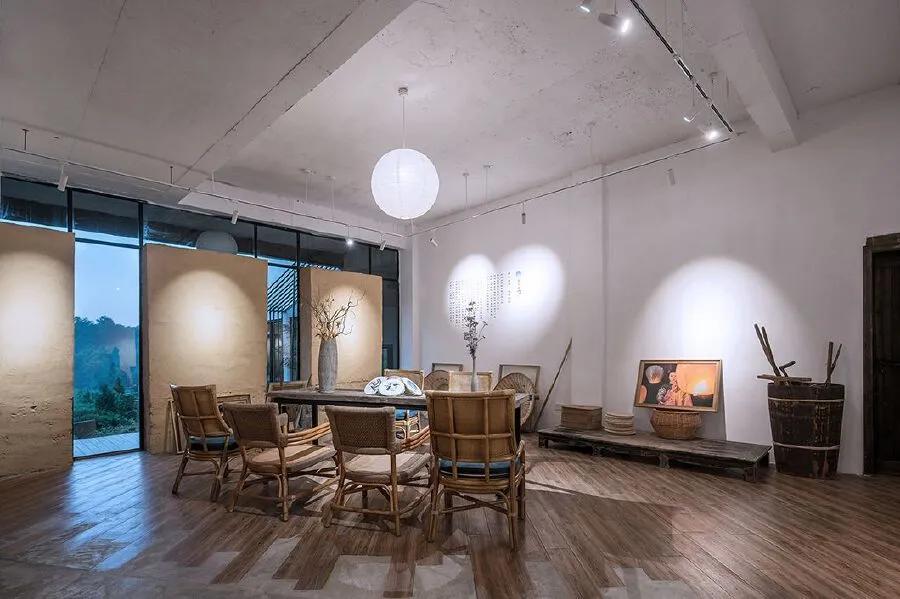 吹过「民宿」的晚风，许你一场野奢山村的美梦