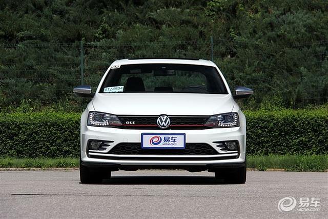 车主花15万买的速腾,小伙花了13万买了辆新速腾