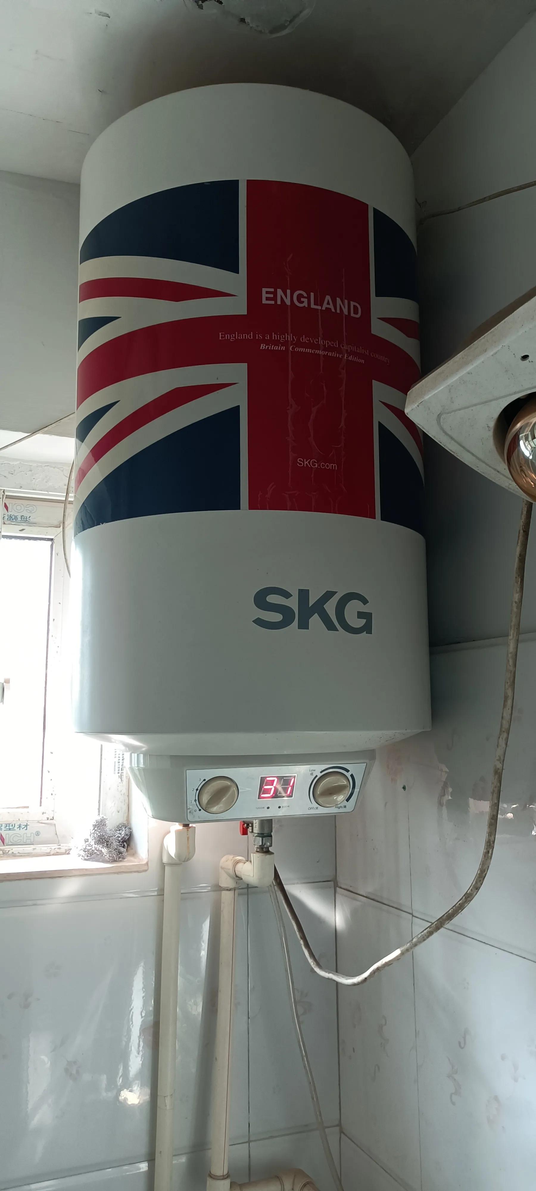 清洗储水式电热水器视频,家用电热水器可边冲洗边开着用