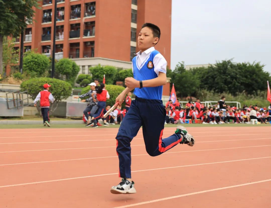 精彩难忘，未来可期，向着阳光奔跑吧！福清文光学校小学部第七届田径运动会闭幕式