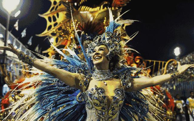 有乐队？有模特？有惊喜大奖？巡游大狂欢，嗨翻商丘