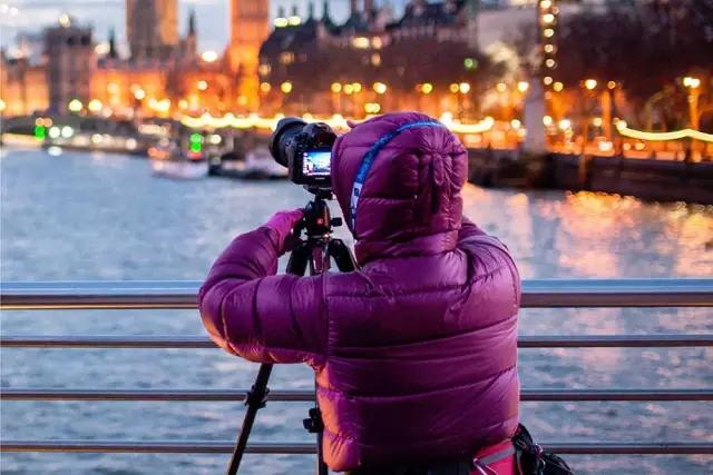 手机里的图片模糊不清怎么弄清晰,发朋友圈图片模糊变清晰处理方法