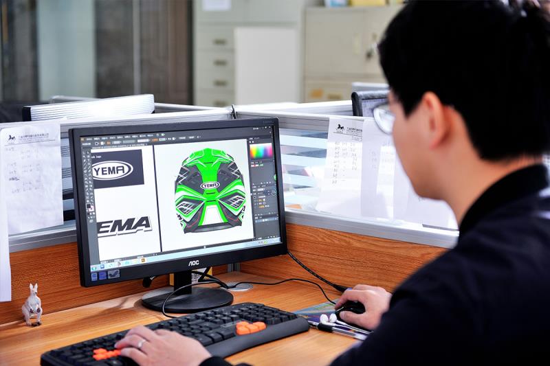 eps材质头盔和abs材质头盔相比,选什么样的头盔安全